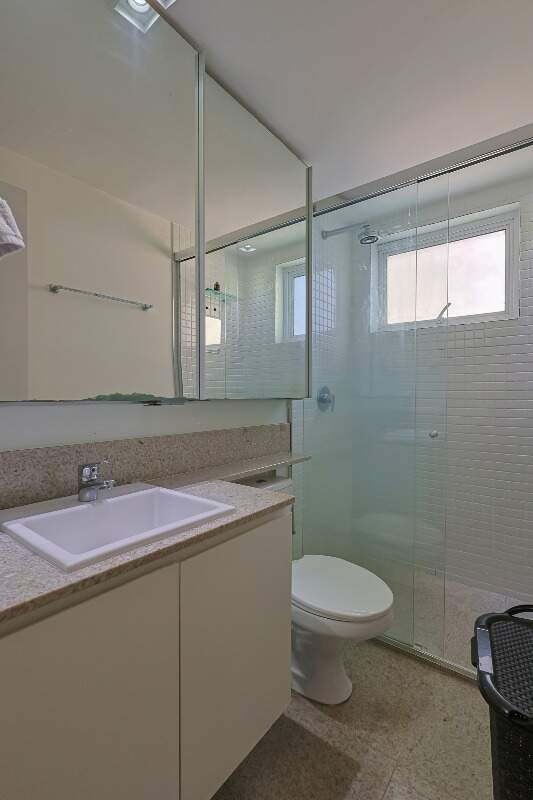 Apartamento para alugar com 2 quartos, 82m² - Foto 9