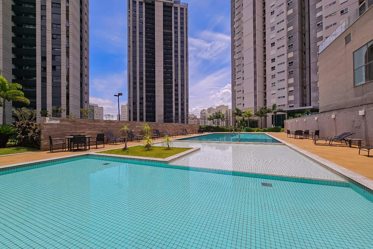 Apartamento para alugar com 2 quartos, 82m² - Foto 4