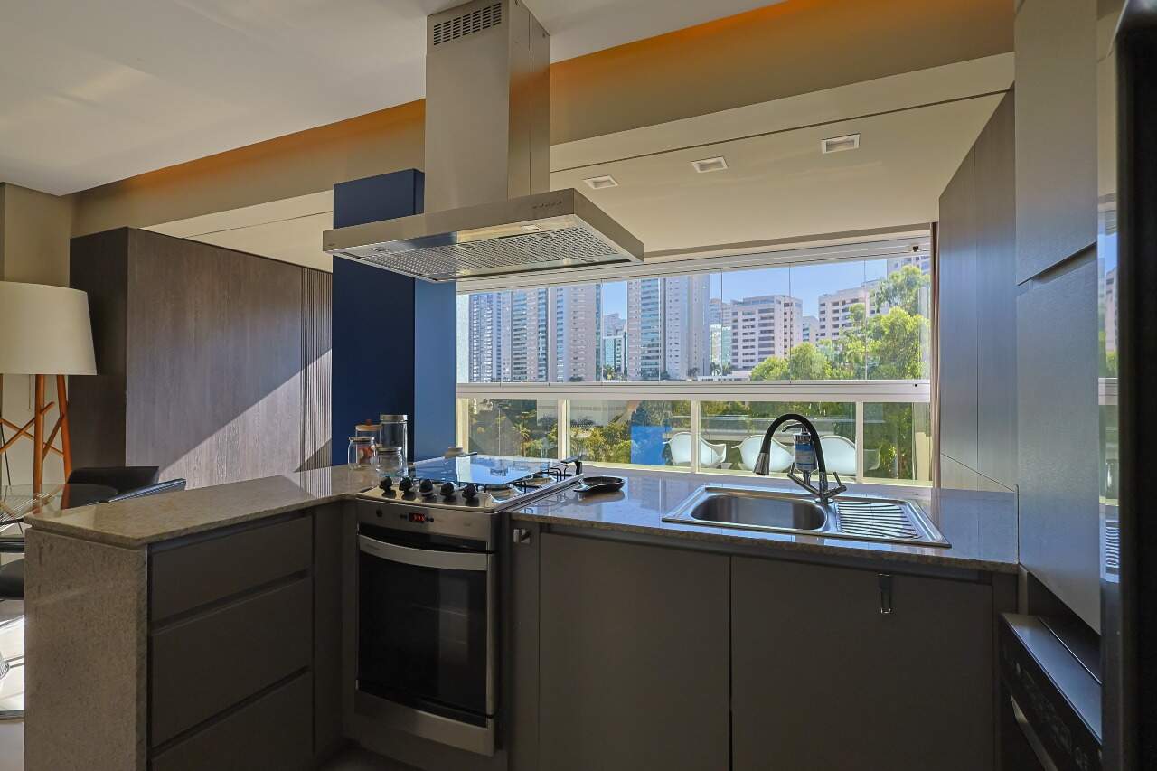 Apartamento para alugar com 2 quartos, 82m² - Foto 23