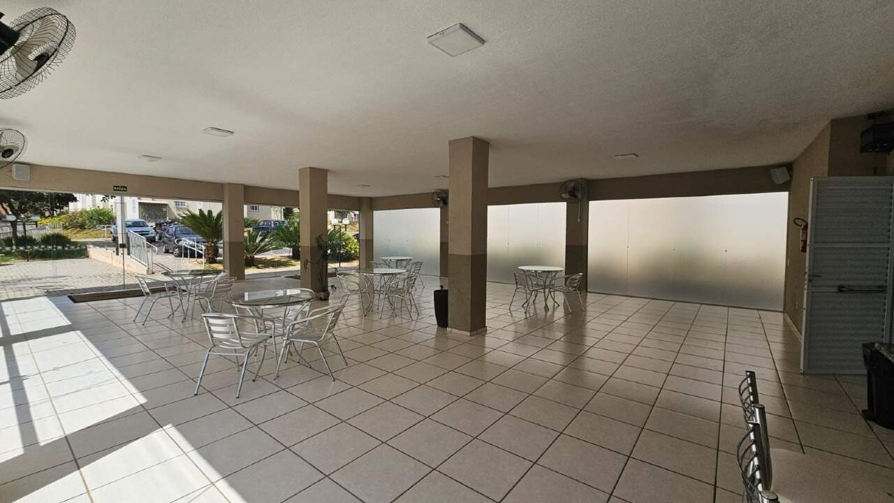 Apartamento à venda com 2 quartos, 43m² - Foto 13