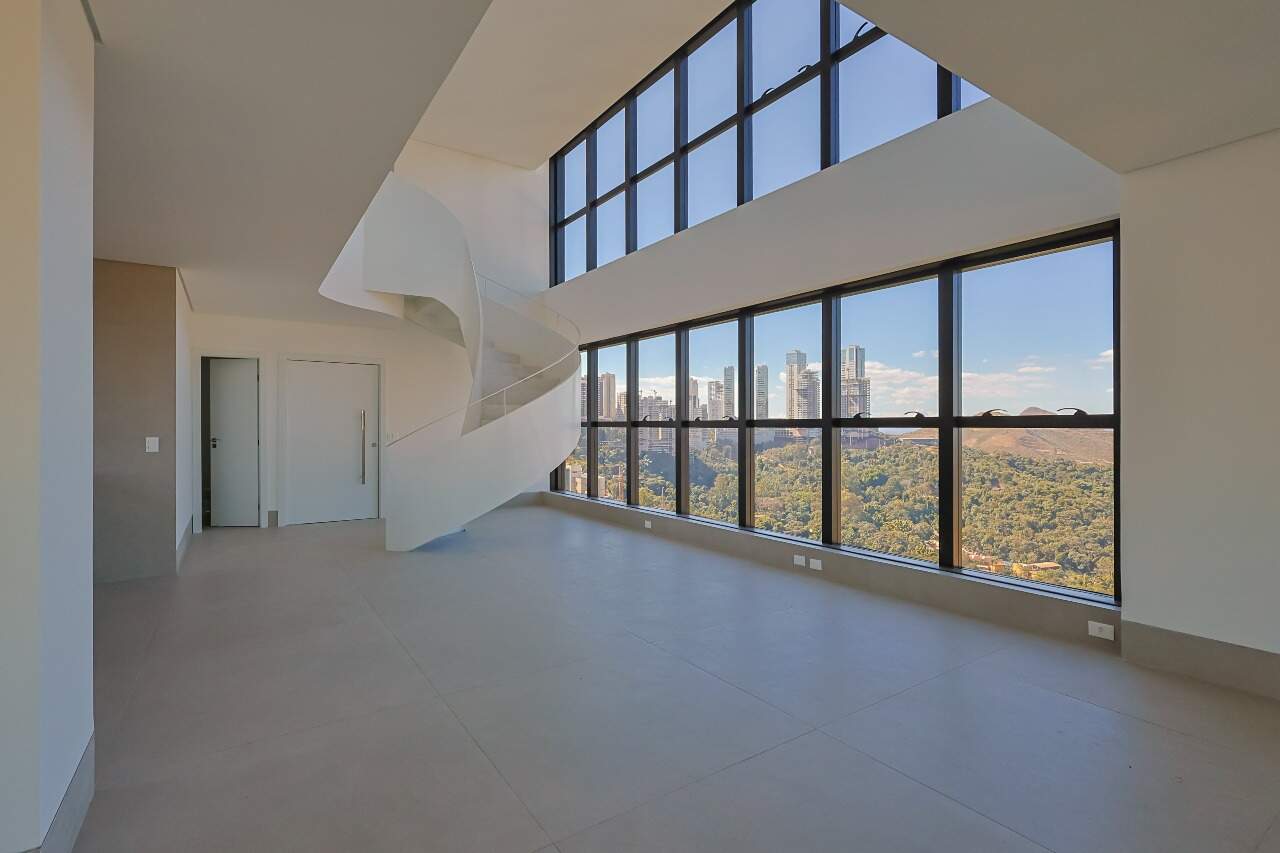 Apartamento para alugar com 4 quartos, 230m² - Foto 3