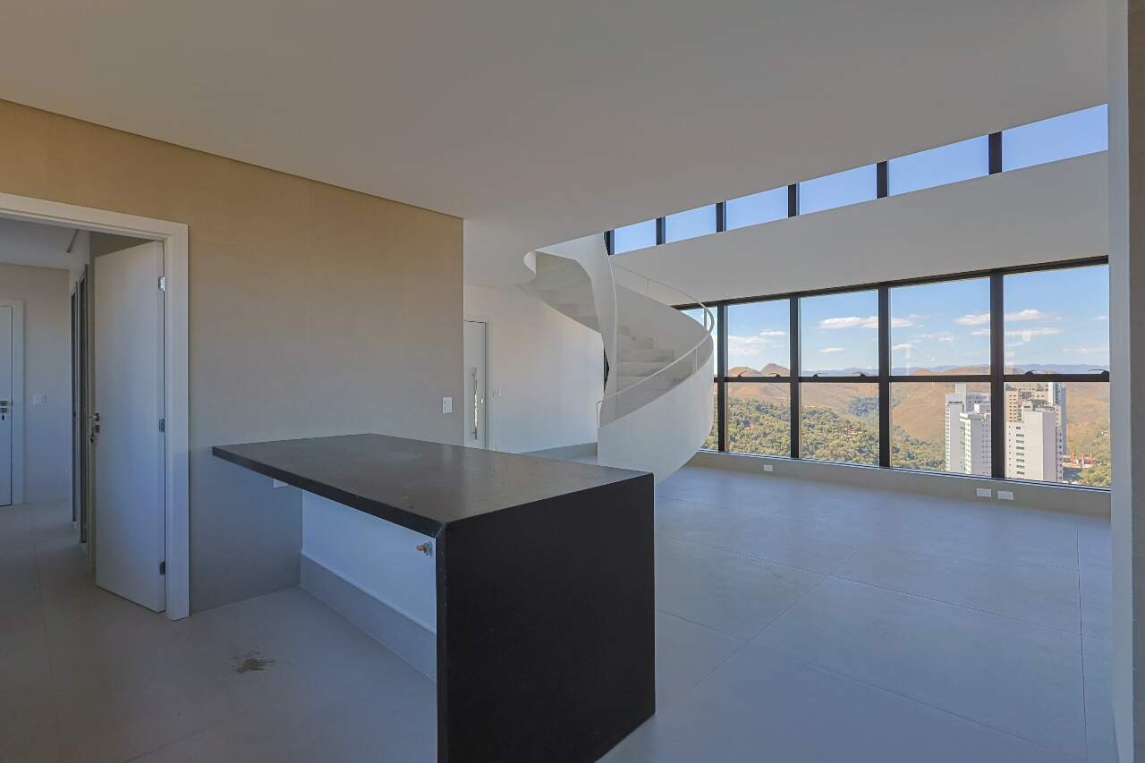 Apartamento para alugar com 4 quartos, 230m² - Foto 11