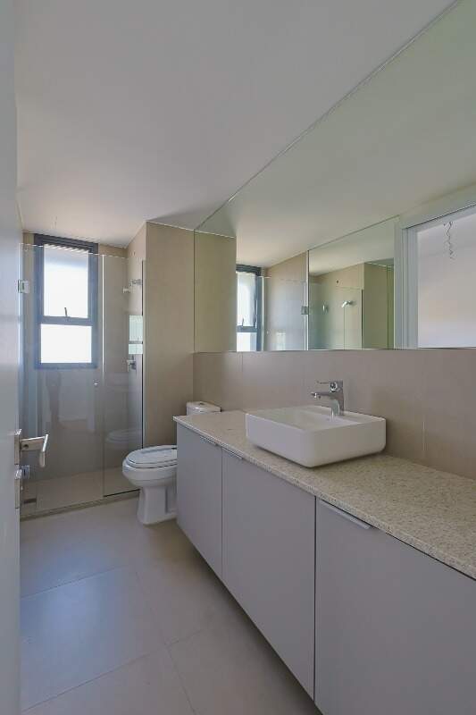 Apartamento para alugar com 2 quartos, 70m² - Foto 16