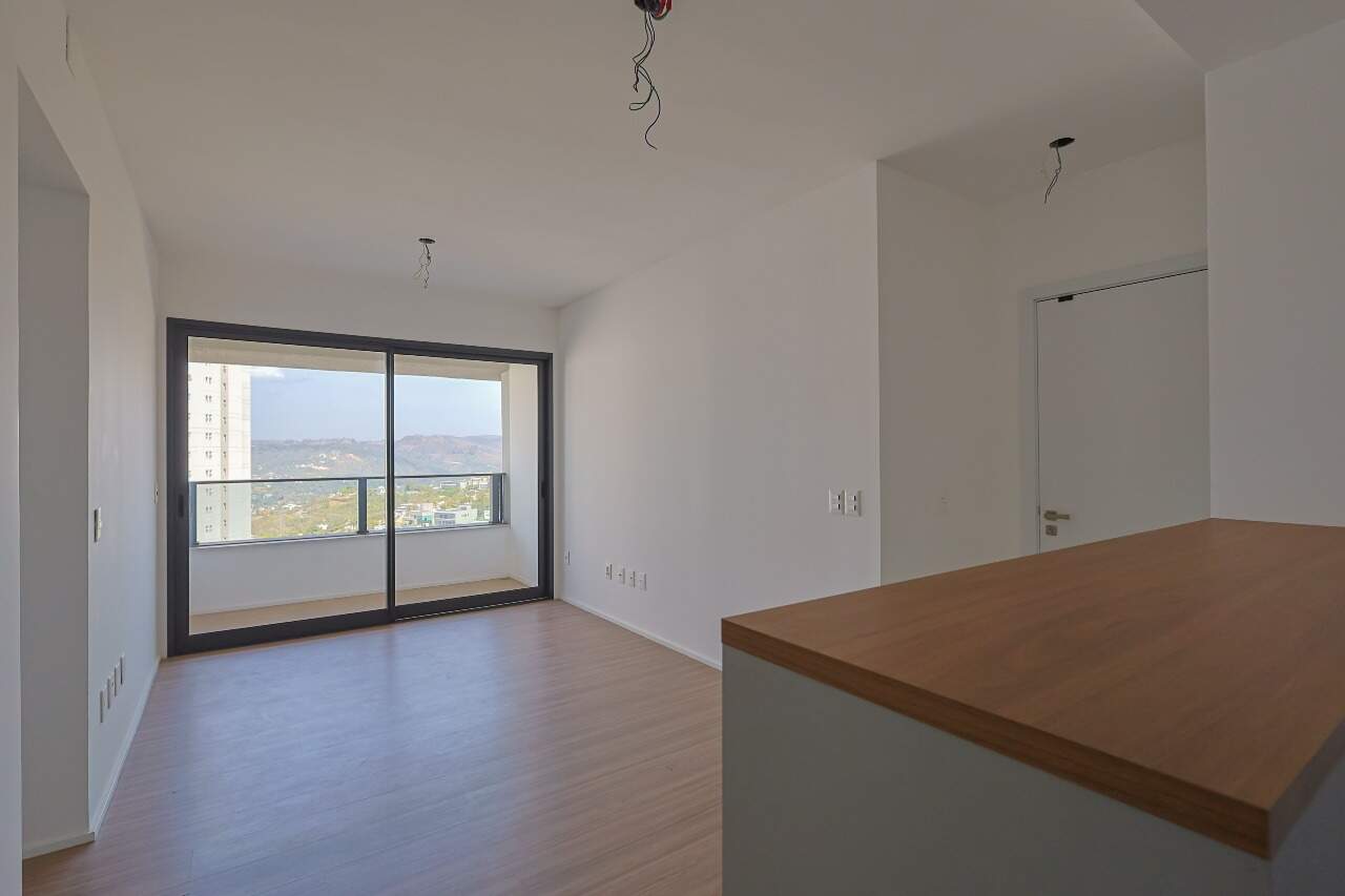 Apartamento para alugar com 2 quartos, 70m² - Foto 6