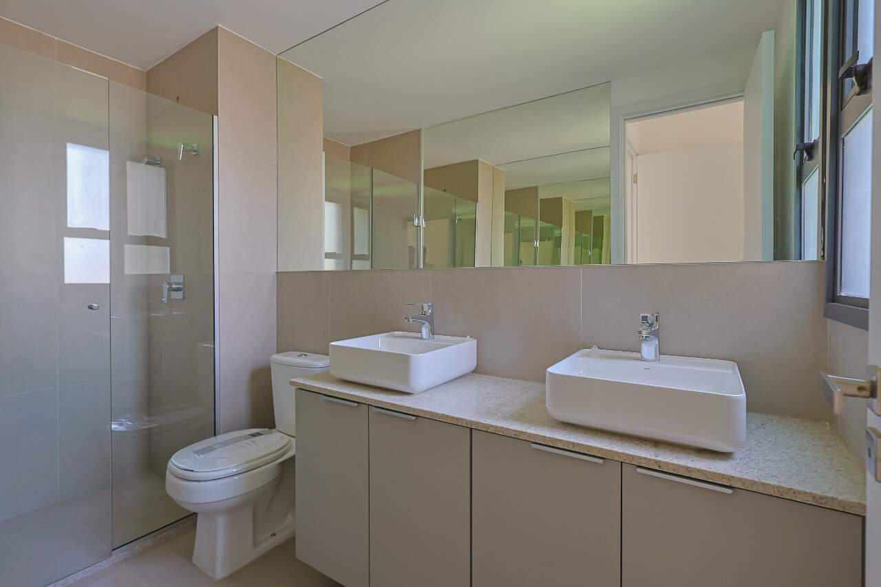 Apartamento para alugar com 2 quartos, 70m² - Foto 17