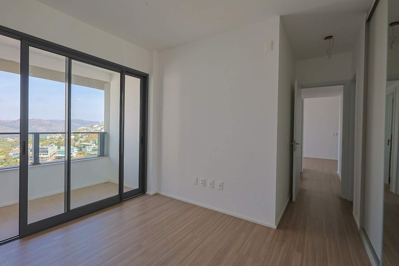 Apartamento para alugar com 2 quartos, 70m² - Foto 12