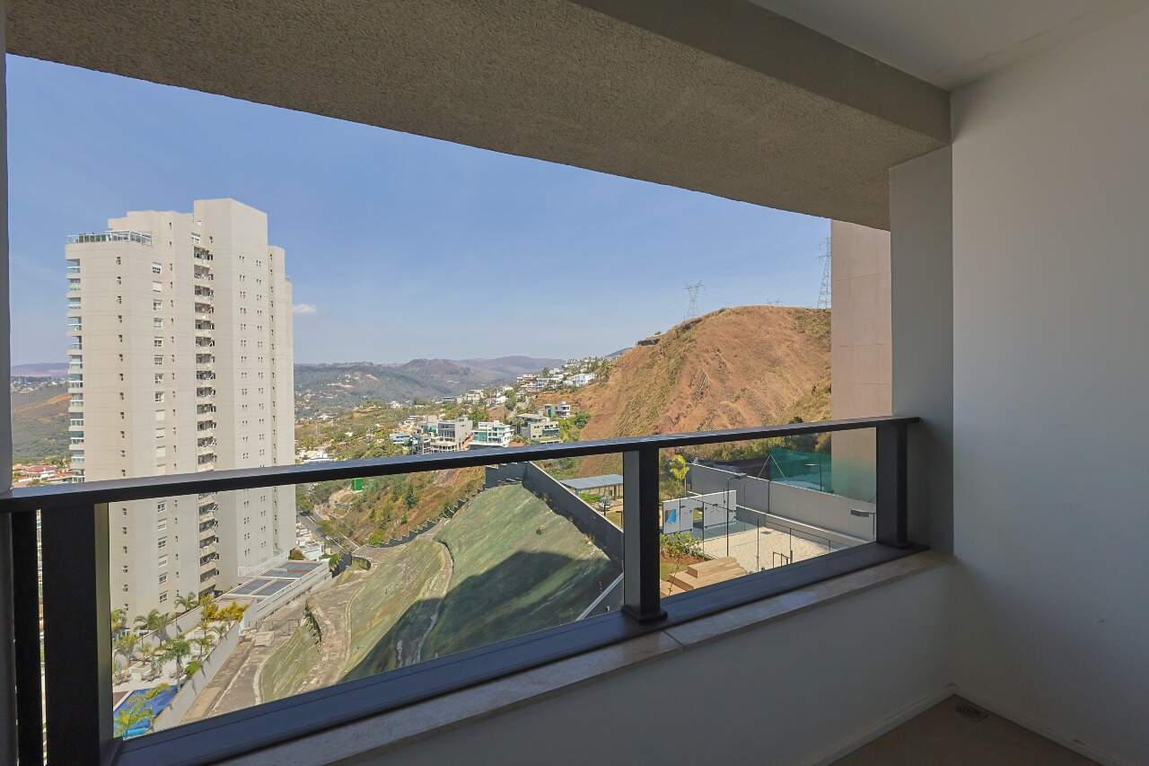 Apartamento para alugar com 2 quartos, 70m² - Foto 4