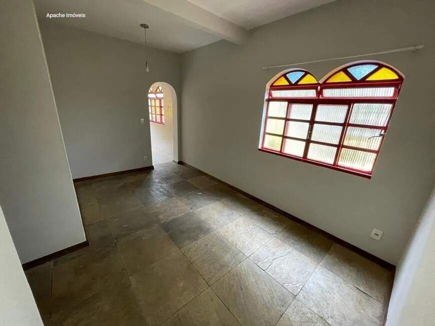 Casa à venda com 3 quartos, 130m² - Foto 14