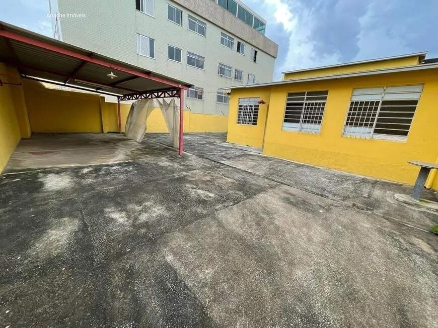 Casa à venda com 3 quartos, 130m² - Foto 13