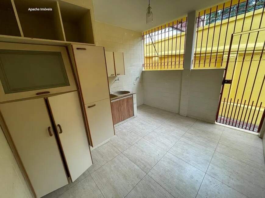 Casa à venda com 3 quartos, 130m² - Foto 10
