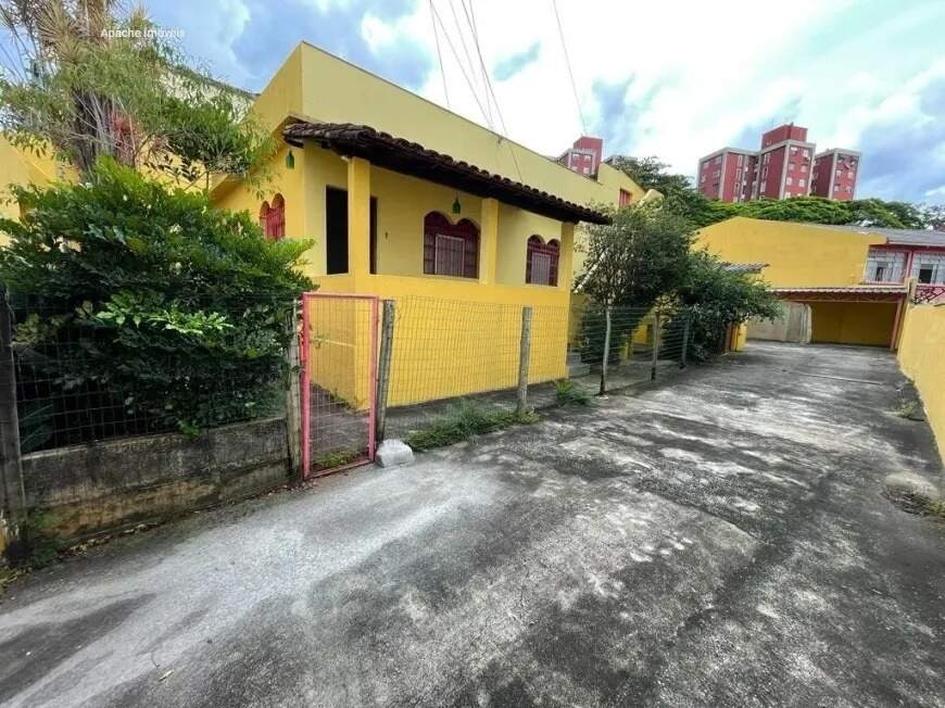 Casa à venda com 3 quartos, 130m² - Foto 12