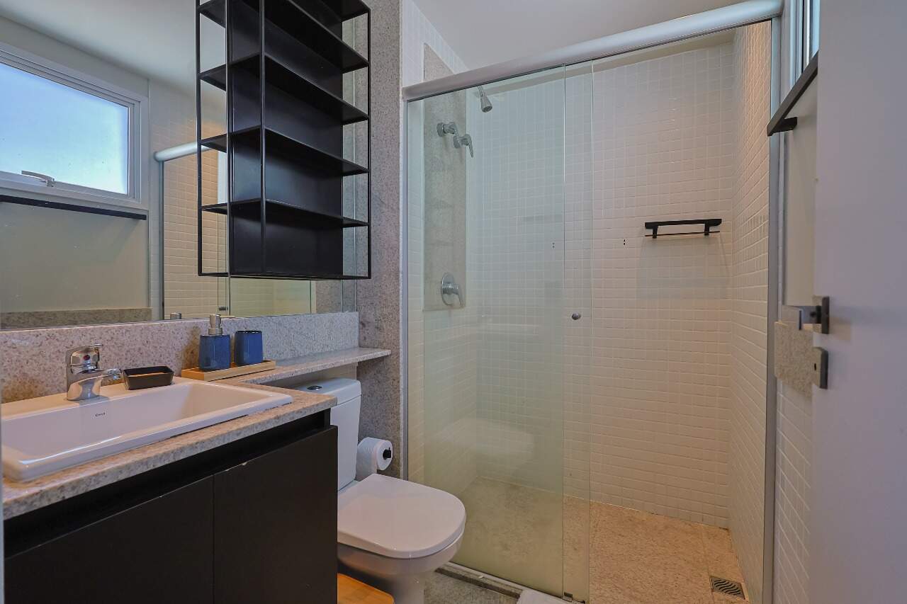 Apartamento para alugar com 1 quarto, 57m² - Foto 9