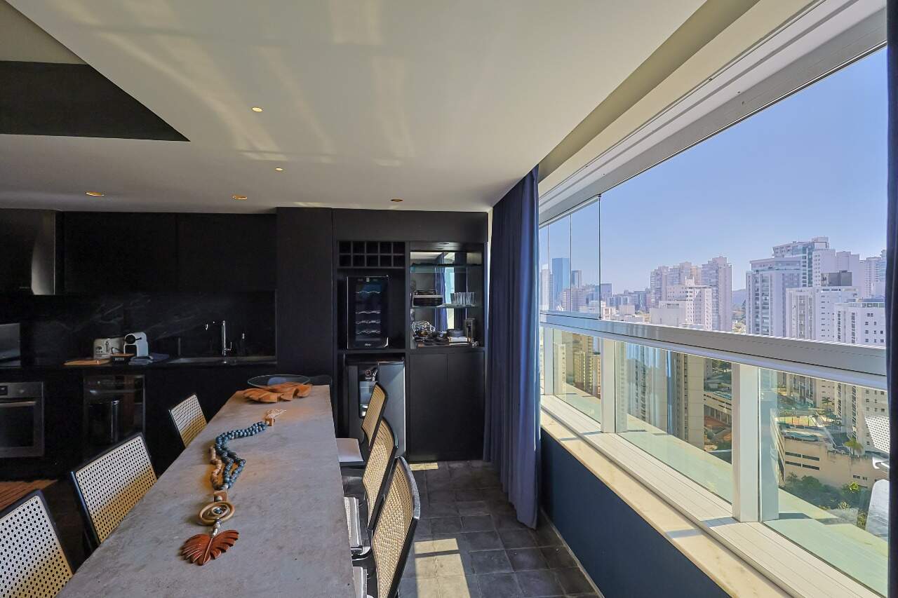 Apartamento para alugar com 1 quarto, 57m² - Foto 12