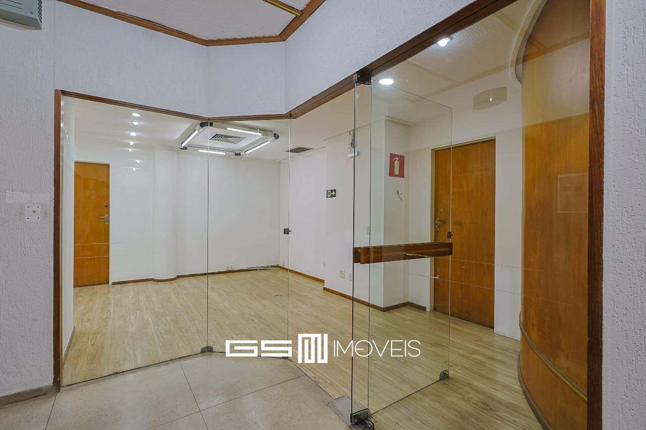 Sala-Conjunto, 250 m² - Foto 1