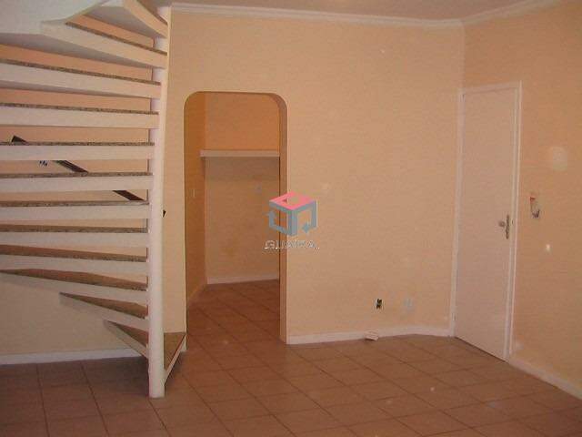 Sobrado à venda com 2 quartos, 138m² - Foto 2