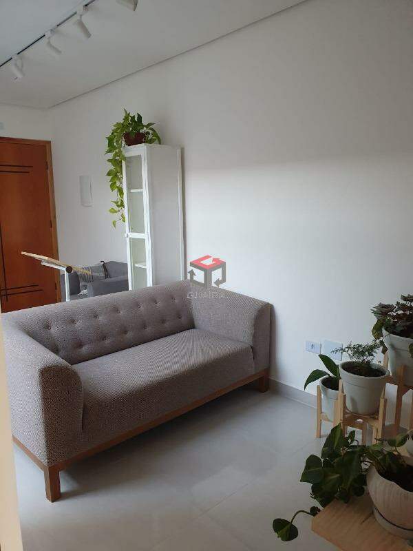 Apartamento à venda com 2 quartos, 40m² - Foto 2