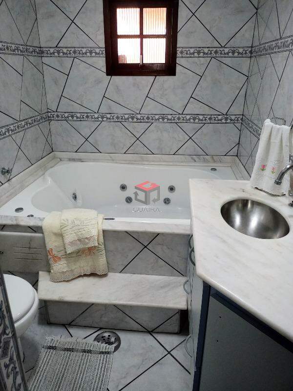 Sobrado à venda com 3 quartos, 254m² - Foto 26