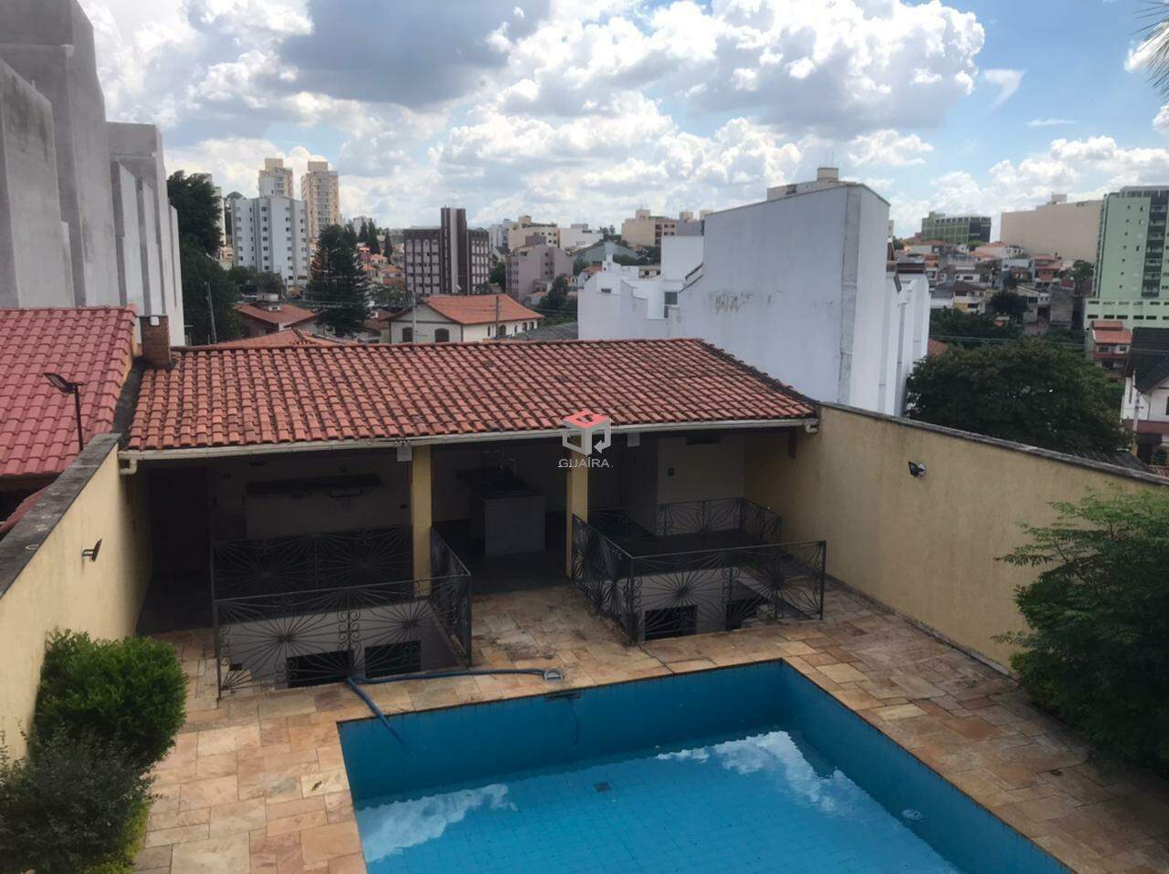 Sobrado para alugar com 5 quartos, 800m² - Foto 1