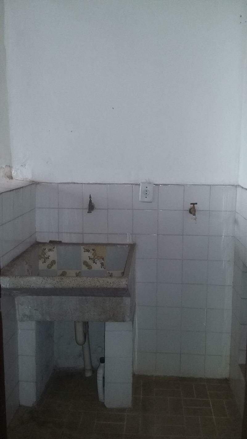 Apartamento à venda com 2 quartos, 70m² - Foto 8