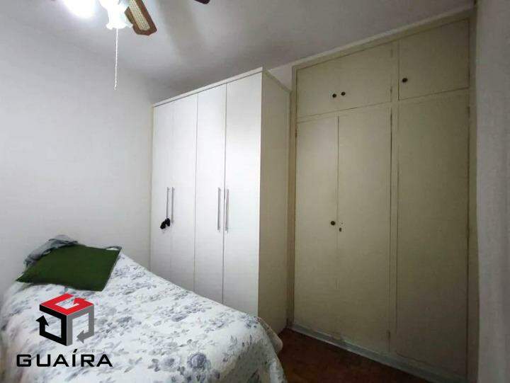 Casa à venda com 3 quartos, 242m² - Foto 14