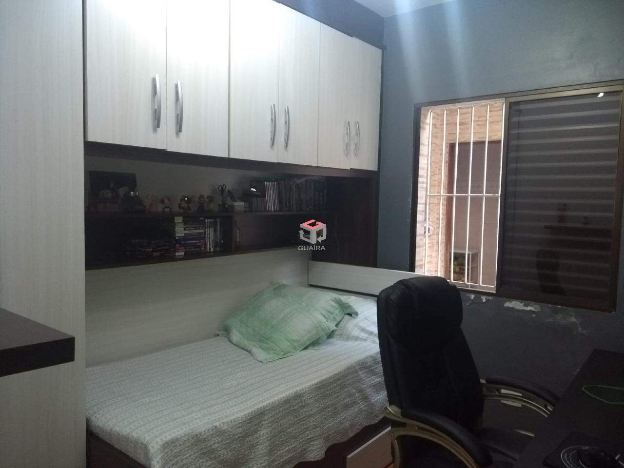 Casa à venda com 3 quartos, 200m² - Foto 19