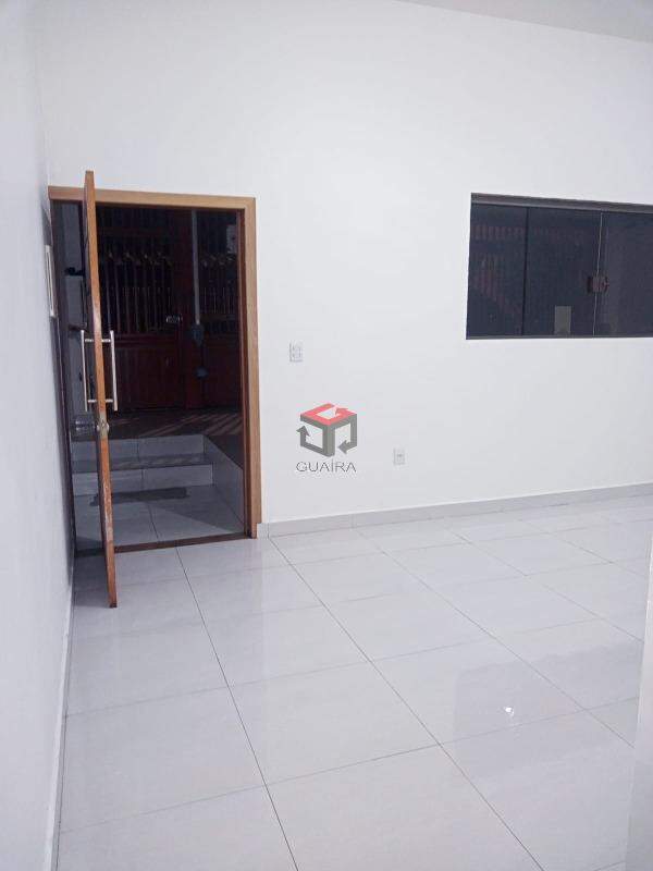 Casa à venda com 2 quartos, 160m² - Foto 2