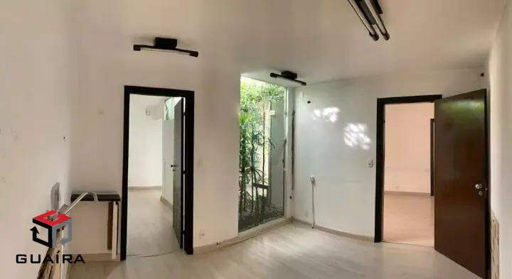 Casa para alugar, 230m² - Foto 9