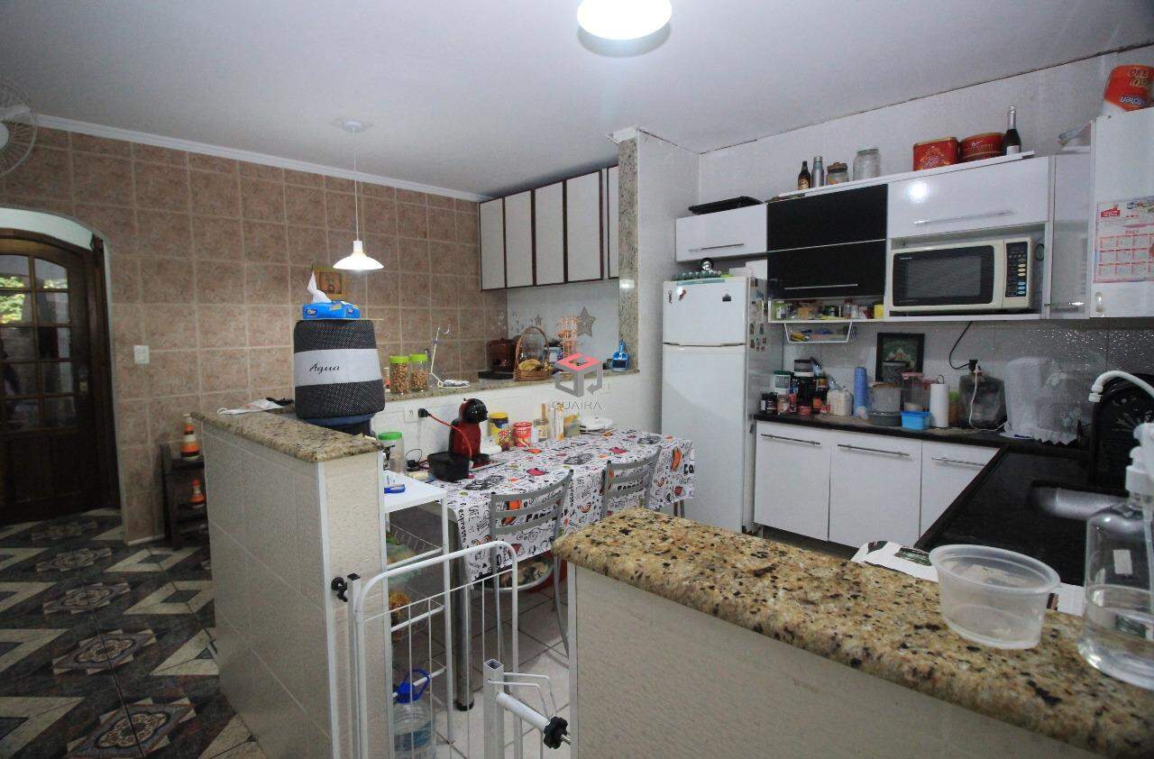 Sobrado à venda com 2 quartos, 167m² - Foto 11