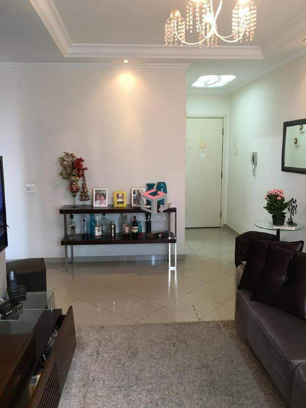 Apartamento à venda com 2 quartos, 64m² - Foto 3