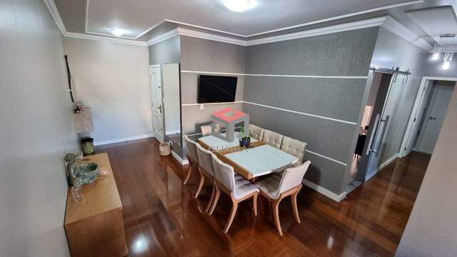 Apartamento à venda com 2 quartos, 78m² - Foto 2