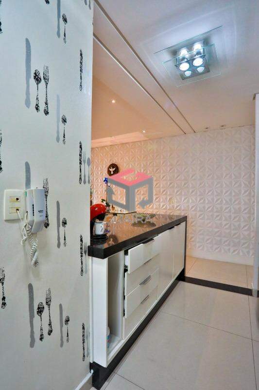 Apartamento à venda com 3 quartos, 115m² - Foto 4