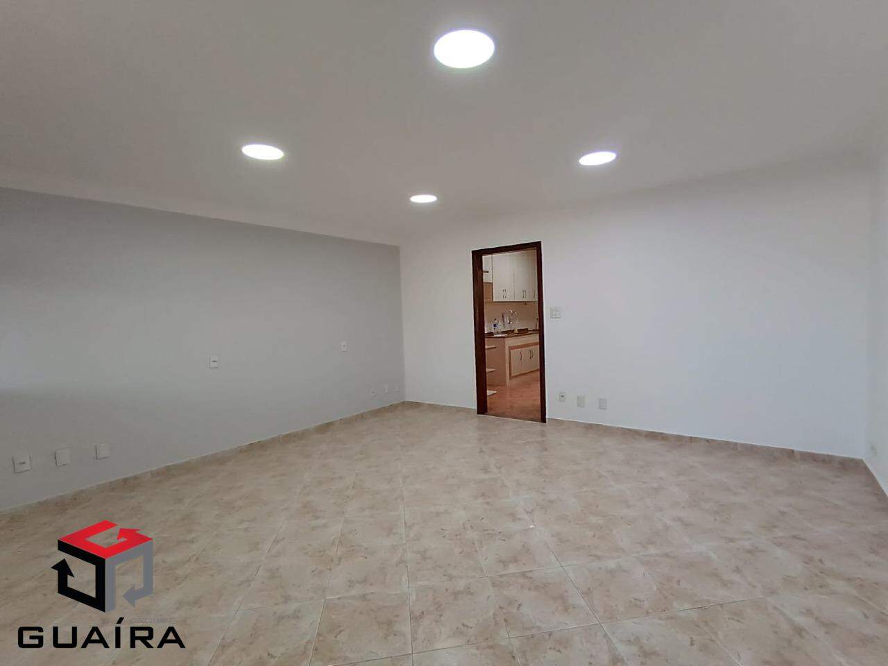 Casa à venda com 3 quartos, 157m² - Foto 3