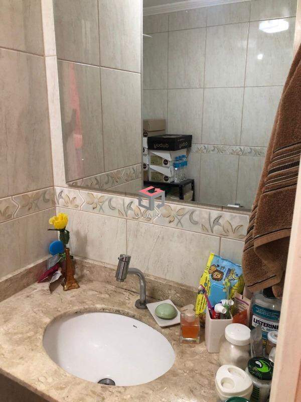 Apartamento à venda com 3 quartos, 94m² - Foto 20