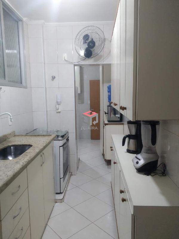 Apartamento à venda com 3 quartos, 110m² - Foto 3