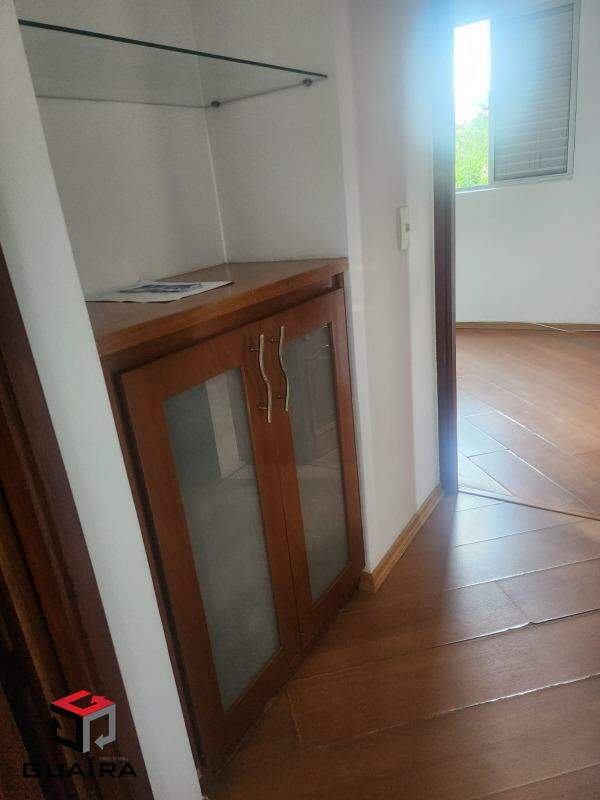 Apartamento para alugar com 2 quartos, 68m² - Foto 14