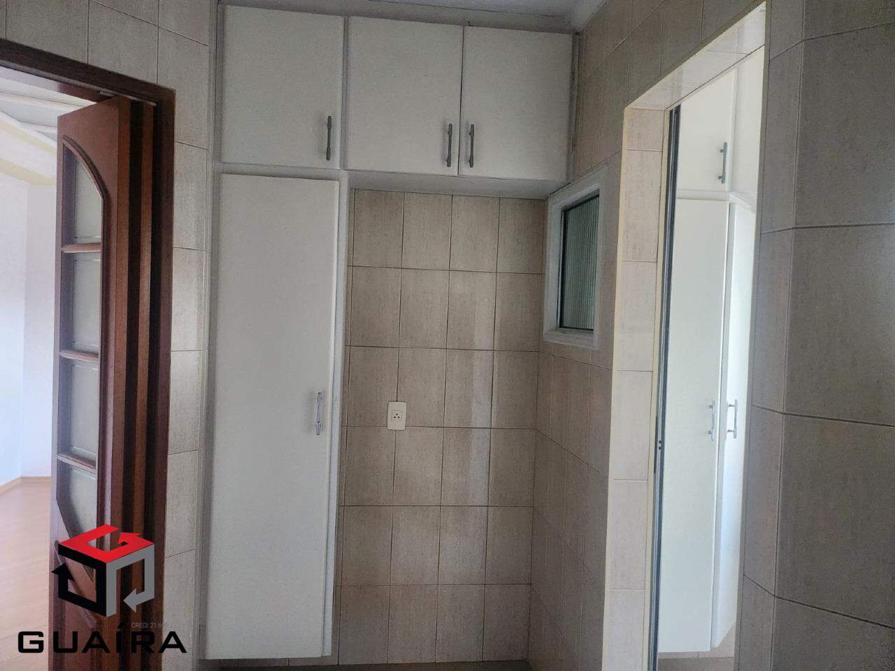 Apartamento para alugar com 2 quartos, 68m² - Foto 9