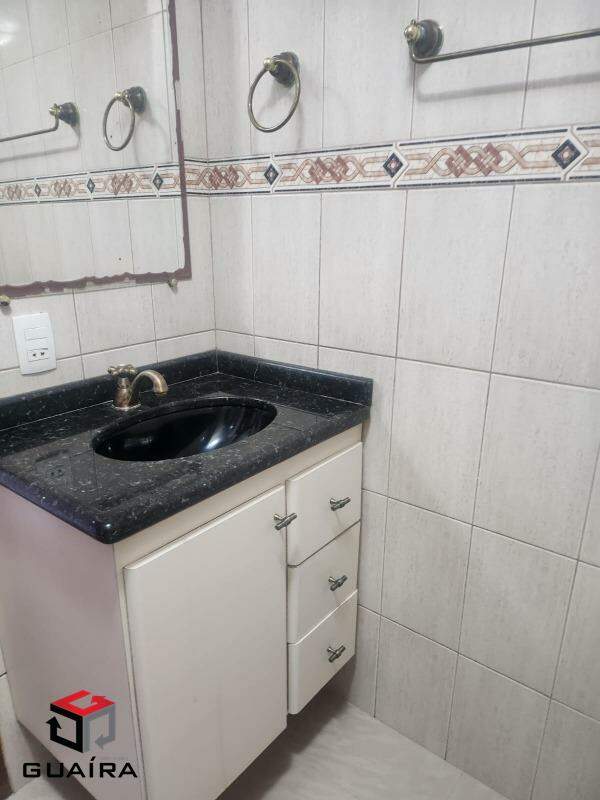 Apartamento para alugar com 2 quartos, 68m² - Foto 23