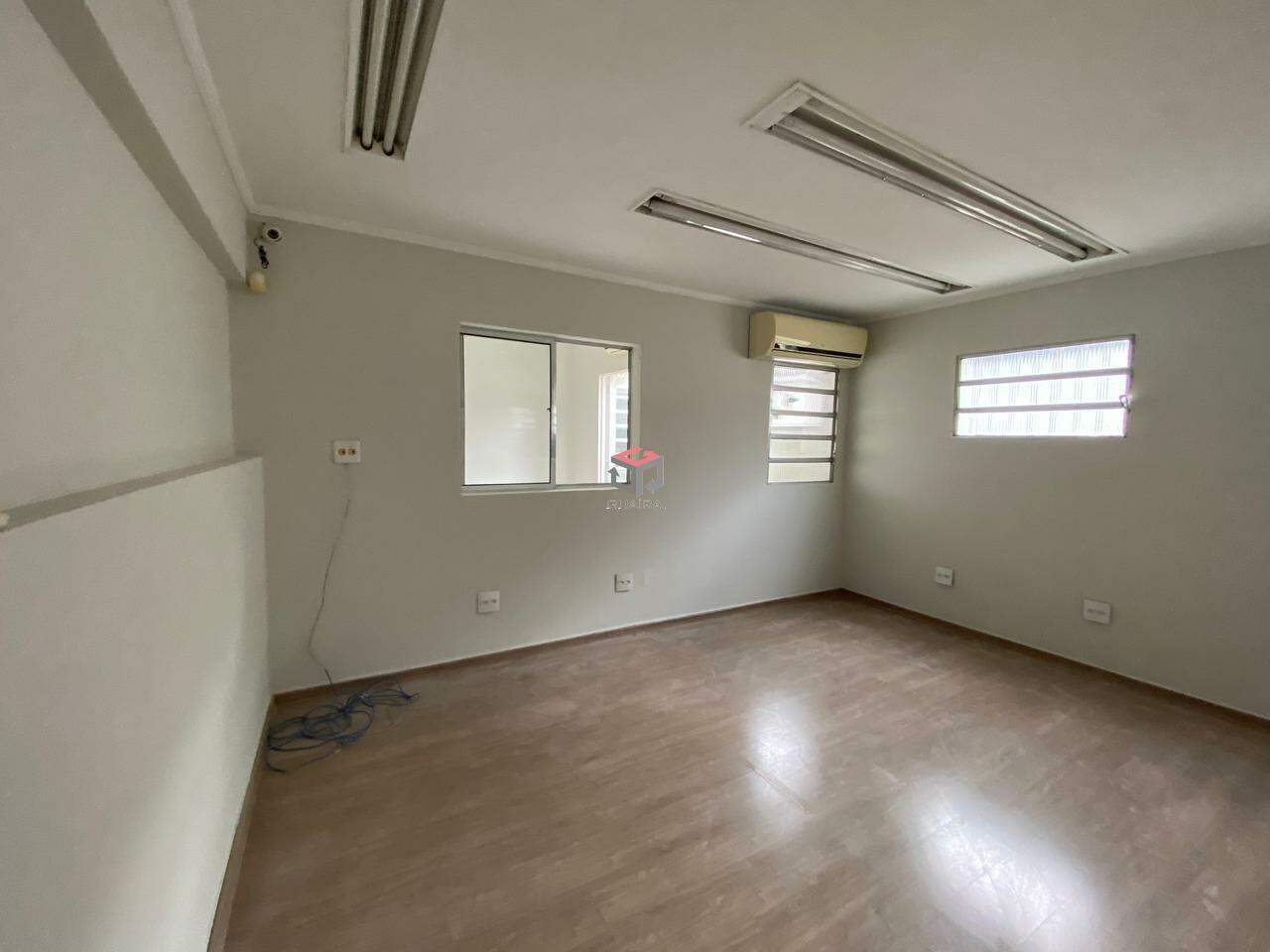 Casa Comercial à venda, 465m² - Foto 3