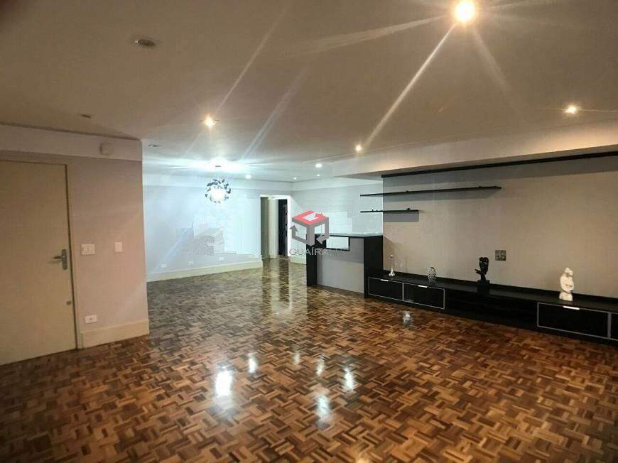 Apartamento à venda com 4 quartos, 240m² - Foto 2