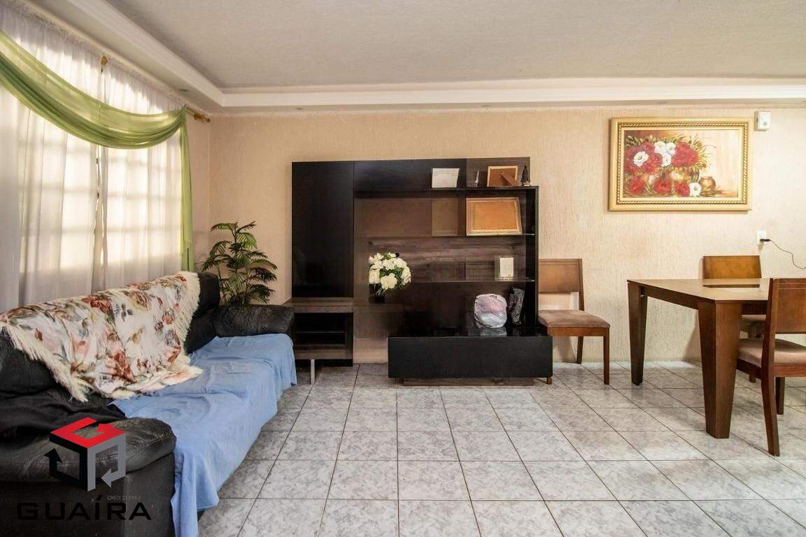 Sobrado à venda com 3 quartos, 172m² - Foto 1