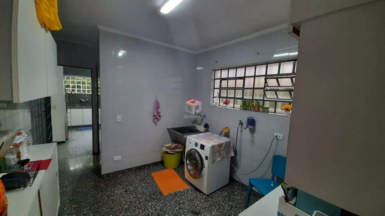 Sobrado à venda com 4 quartos, 300m² - Foto 27