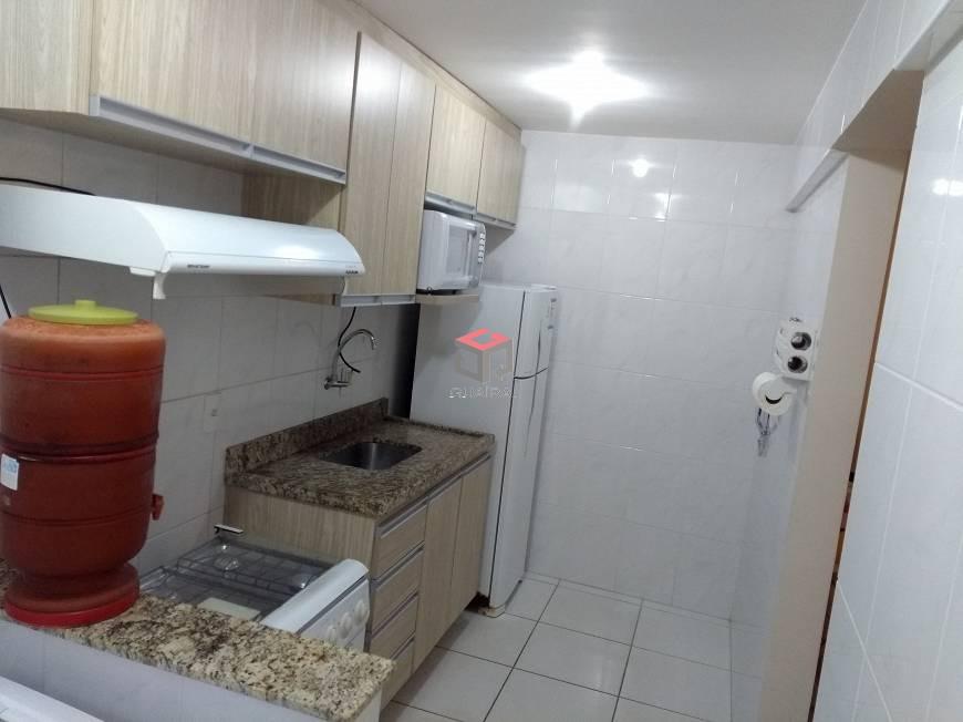 Apartamento à venda com 2 quartos, 67m² - Foto 7