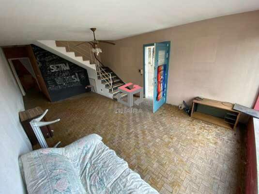 Sobrado à venda com 4 quartos, 200m² - Foto 3