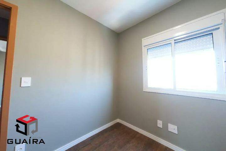 Apartamento para alugar com 2 quartos, 64m² - Foto 17