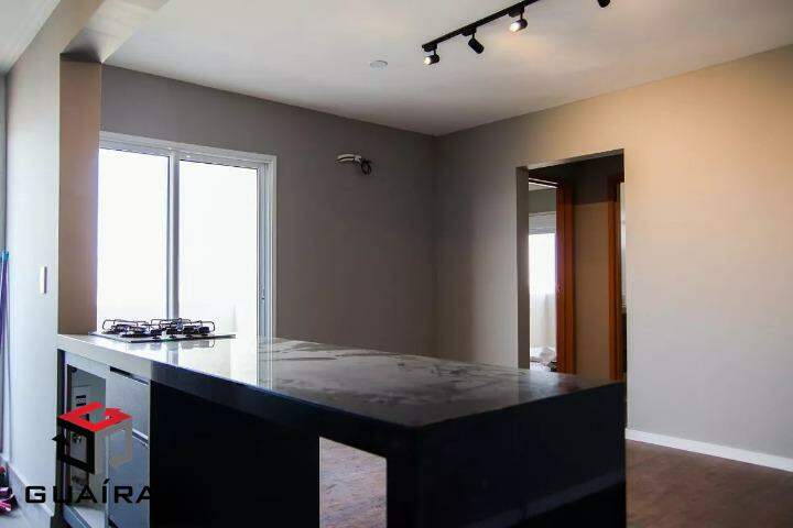 Apartamento para alugar com 2 quartos, 64m² - Foto 4