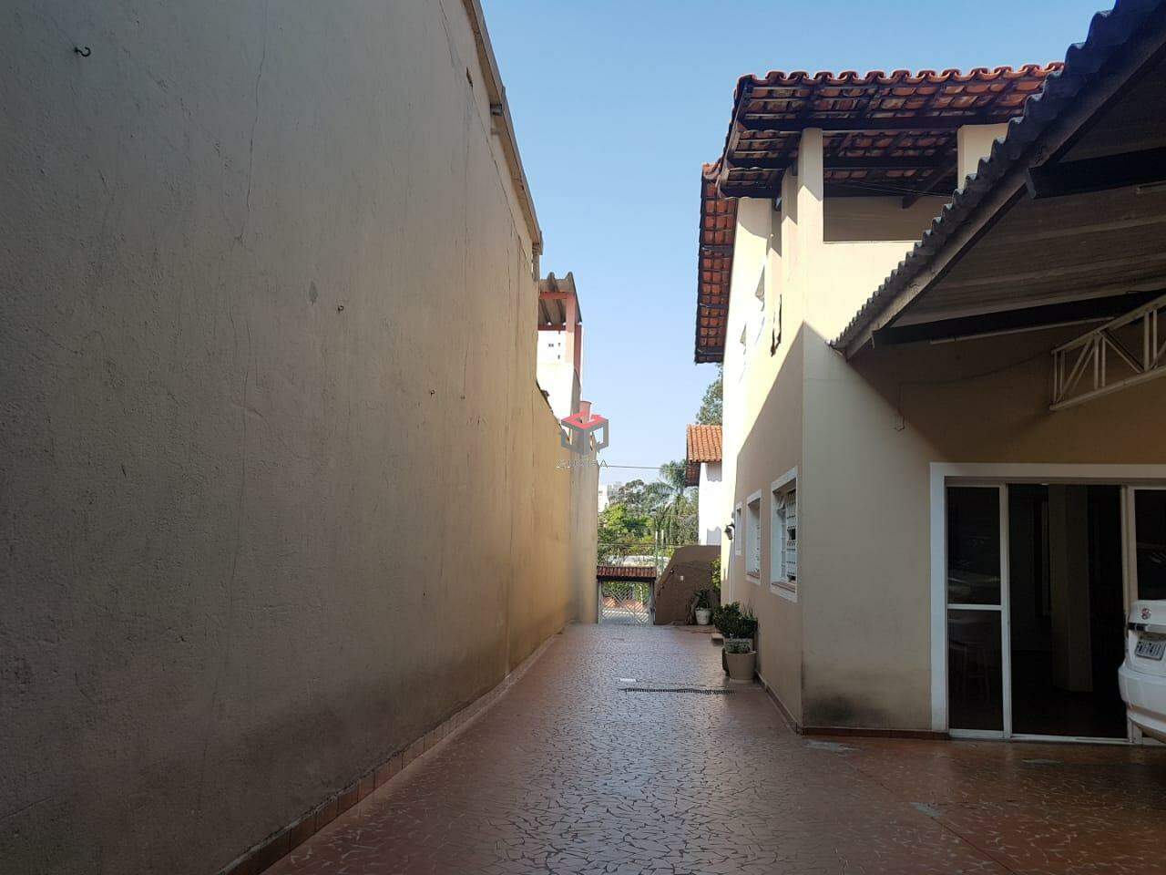 Sobrado à venda com 3 quartos, 261m² - Foto 11