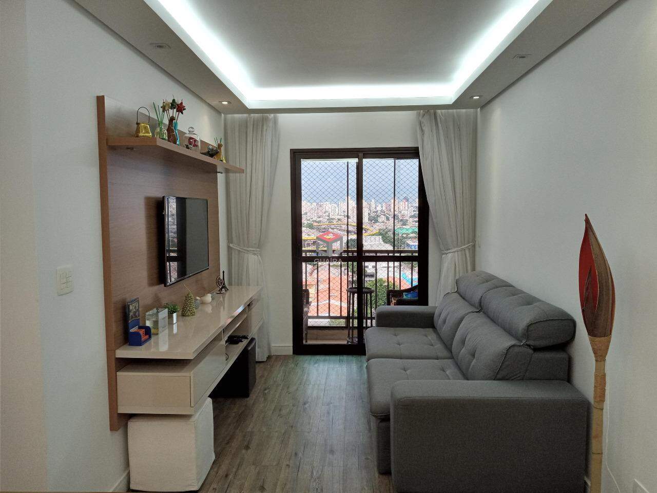 Apartamento à venda com 3 quartos, 79m² - Foto 2