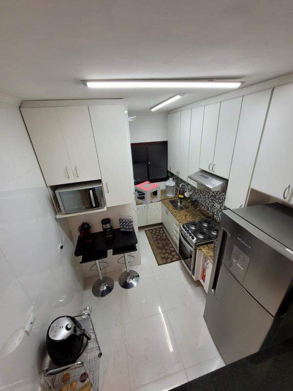 Apartamento à venda com 2 quartos, 74m² - Foto 12