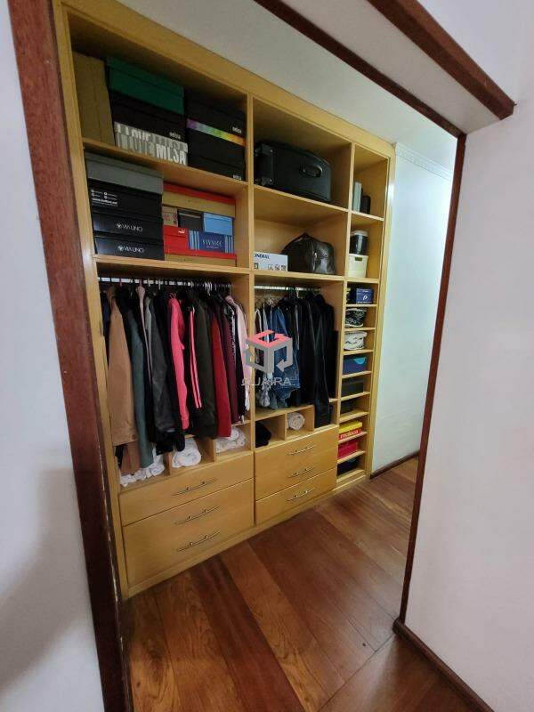 Apartamento à venda com 2 quartos, 74m² - Foto 22