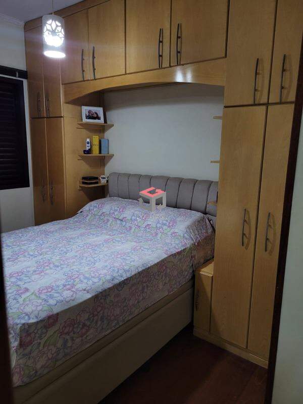 Apartamento à venda com 2 quartos, 74m² - Foto 16